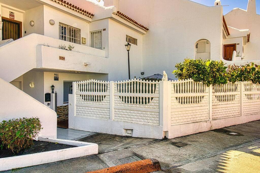 Sand Club Apart Free Wifi San Miguel de Abona Exterior photo